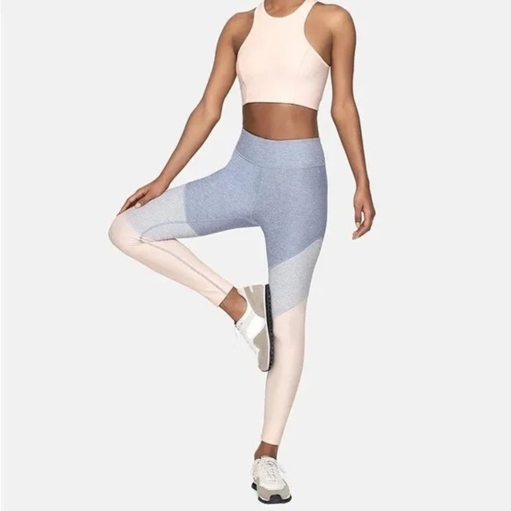 Outdoor Voices springs color block leggings size S